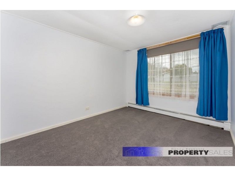 10 Boolarra Avenue, Newborough VIC 3825