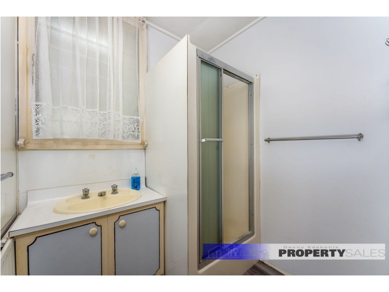 10 Boolarra Avenue, Newborough VIC 3825