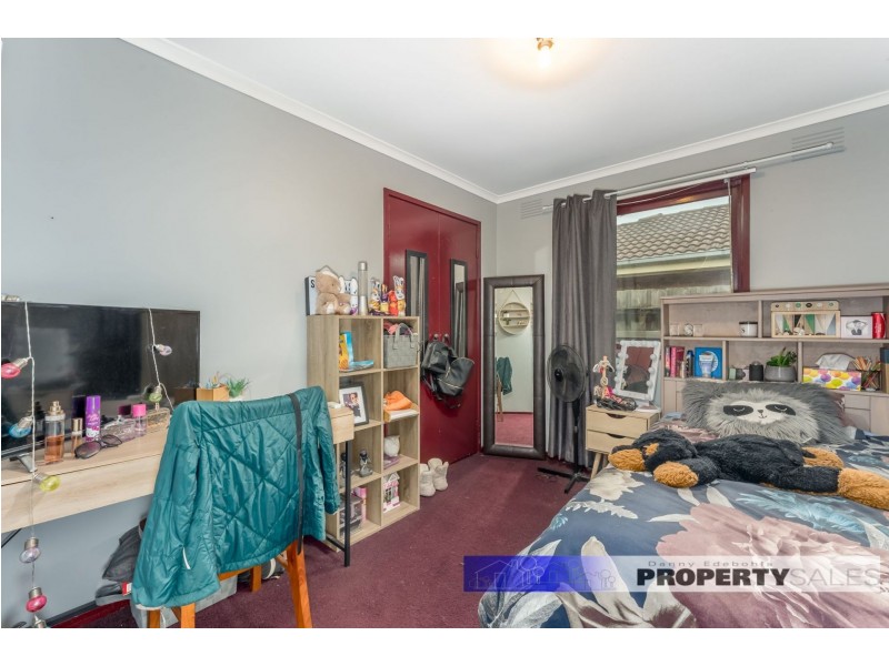 9 Banksia Street, Newborough VIC 3825