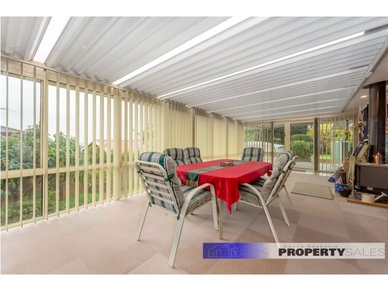 33 Scorpio Drive, Moe VIC 3825