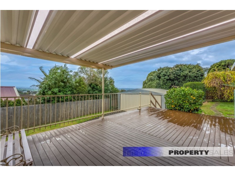 33 Scorpio Drive, Moe VIC 3825