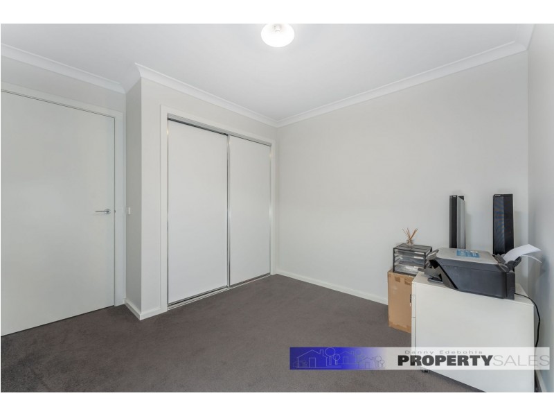 1 St Helena Way, Moe VIC 3825