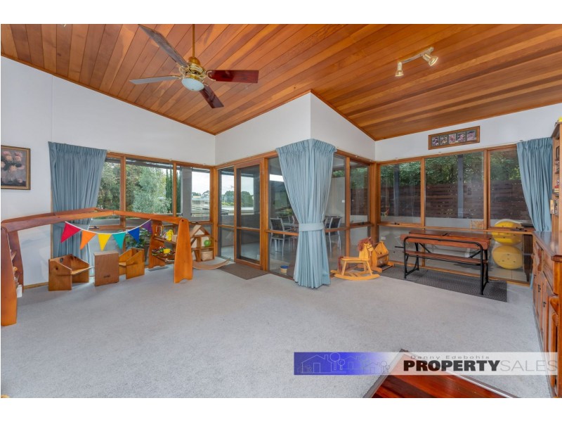 72 Shanahan Parade, Newborough VIC 3825