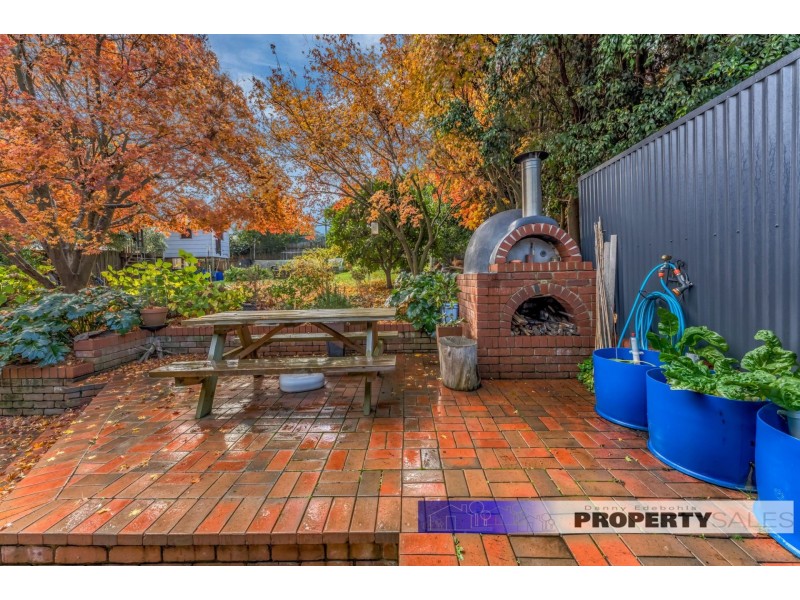 72 Shanahan Parade, Newborough VIC 3825