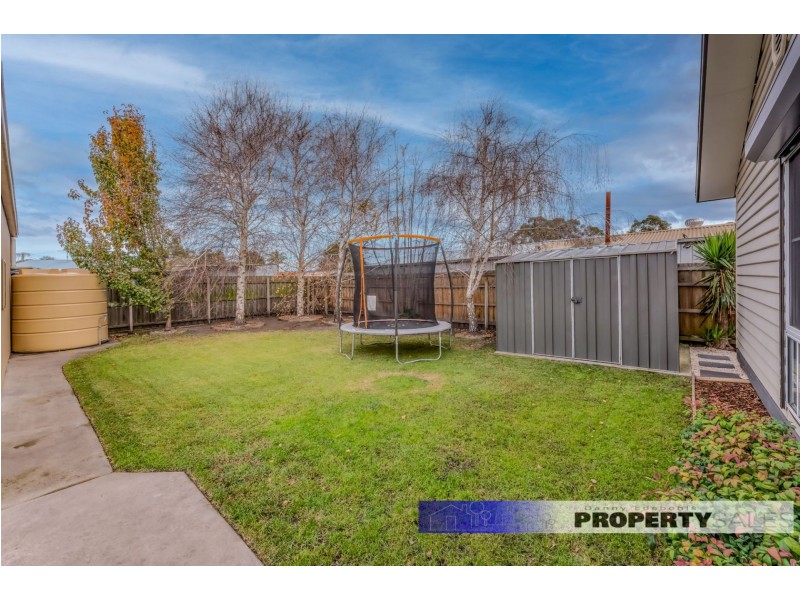 35 Koornalla Street, Newborough VIC 3825