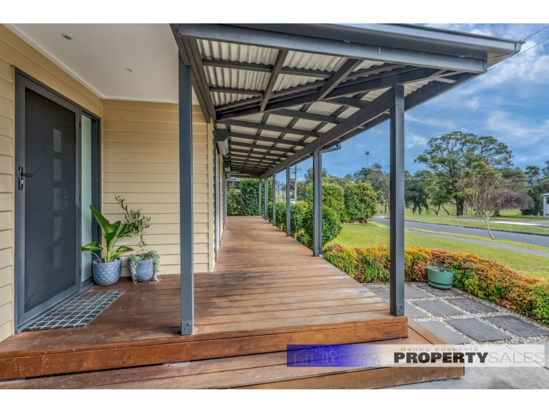 35 Koornalla Street, Newborough VIC 3825