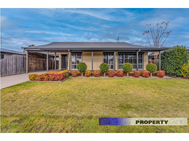 35 Koornalla Street, Newborough VIC 3825