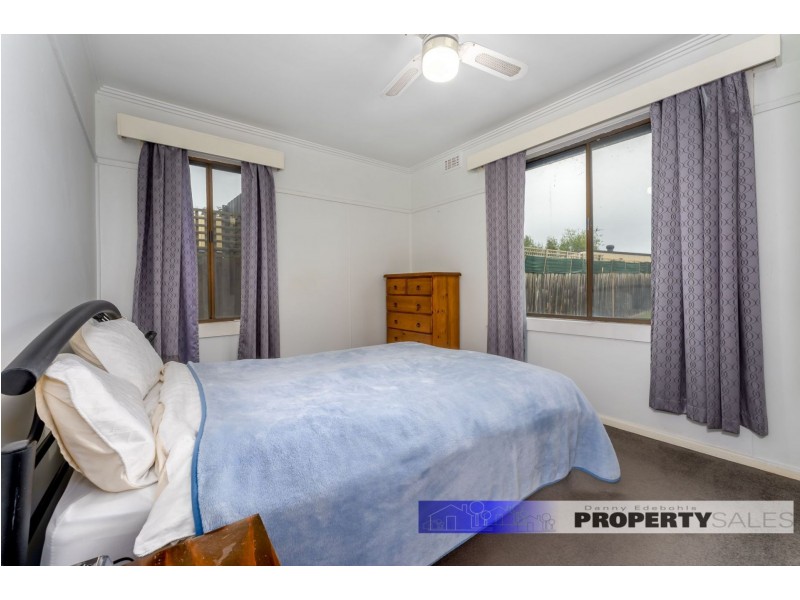 30 Alexander Avenue, Moe VIC 3825