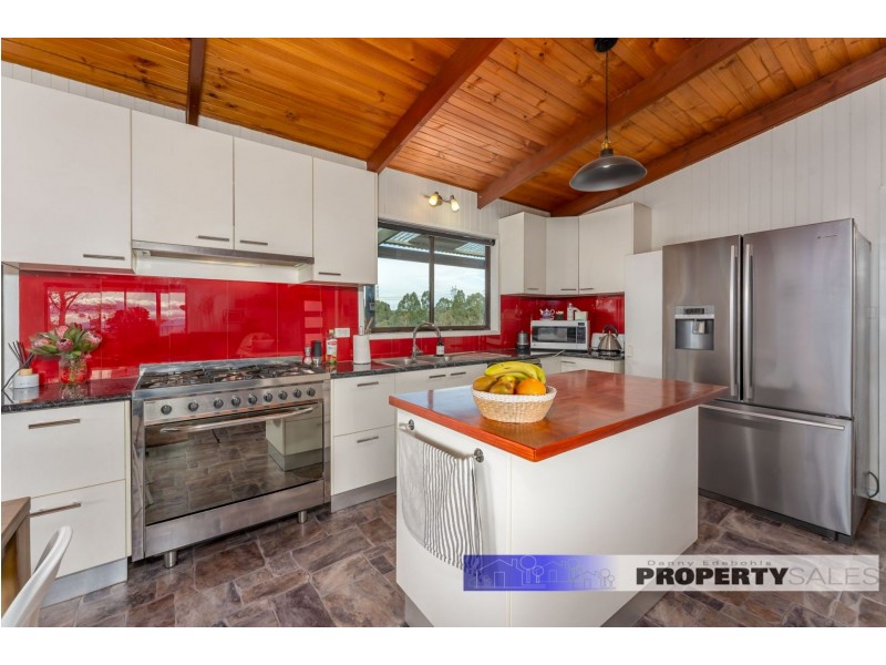 395 McDonalds Track, Hernes Oak VIC 3825