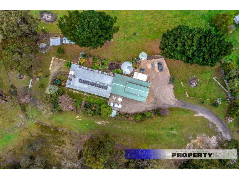 395 McDonalds Track, Hernes Oak VIC 3825