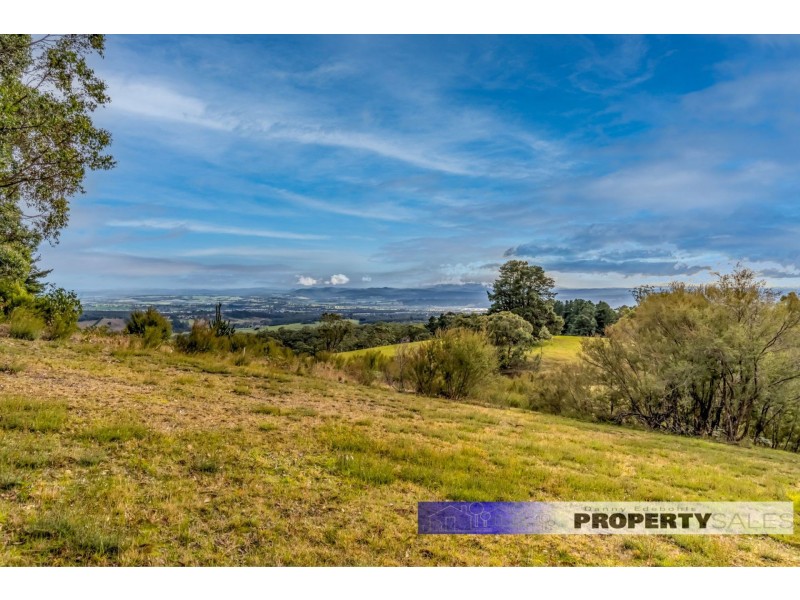 395 McDonalds Track, Hernes Oak VIC 3825