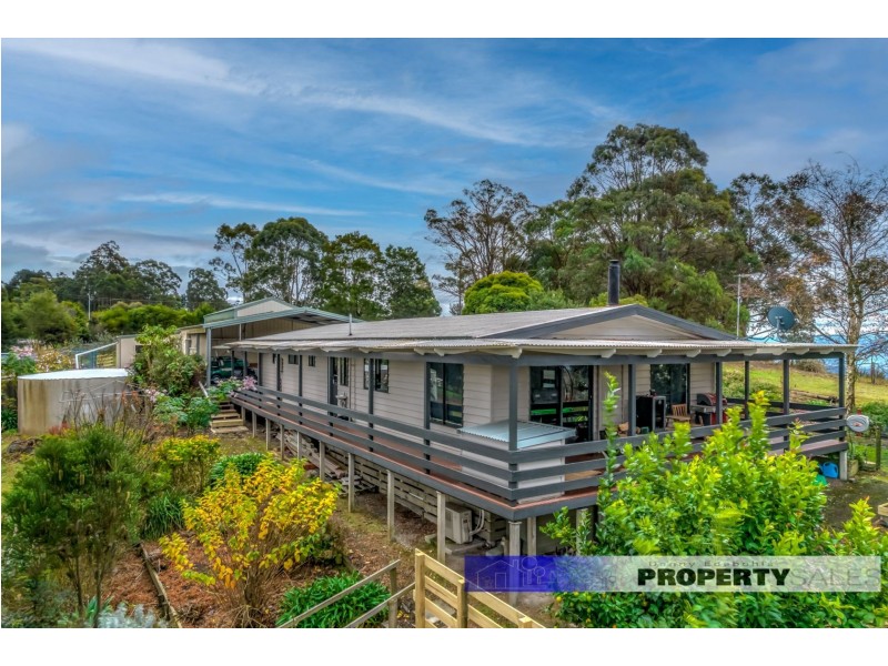 395 McDonalds Track, Hernes Oak VIC 3825