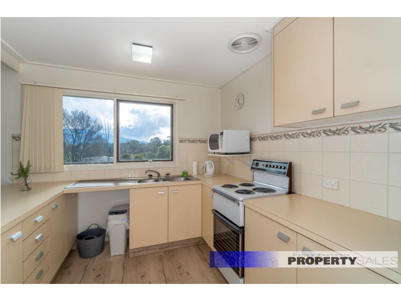 60 Pinnacle Drive, Rawson VIC 3825