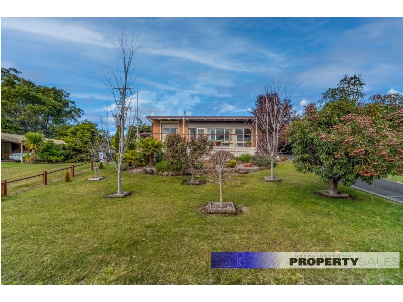 60 Pinnacle Drive, Rawson VIC 3825