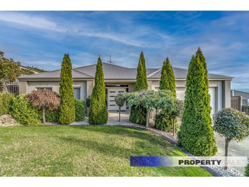 12 Ashlyn Parade, Moe VIC 3825