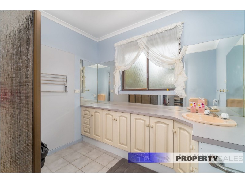 73 Haigh Street, Moe VIC 3825