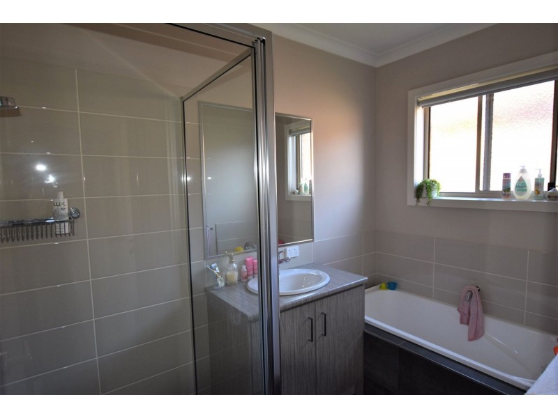 149b Lloyd Street, Moe VIC 3825