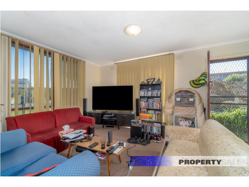 4/3 Linton Avenue, Moe VIC 3825