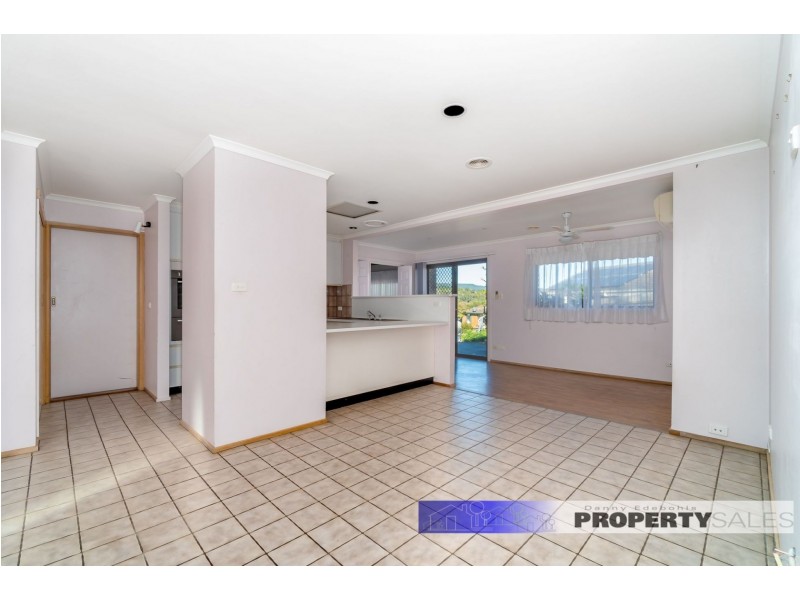 4 Merton Court, Newborough VIC 3825