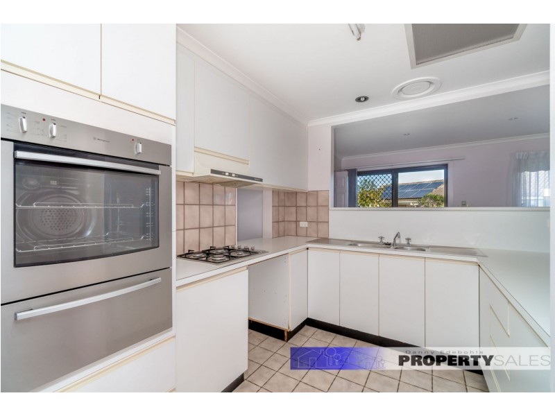 4 Merton Court, Newborough VIC 3825