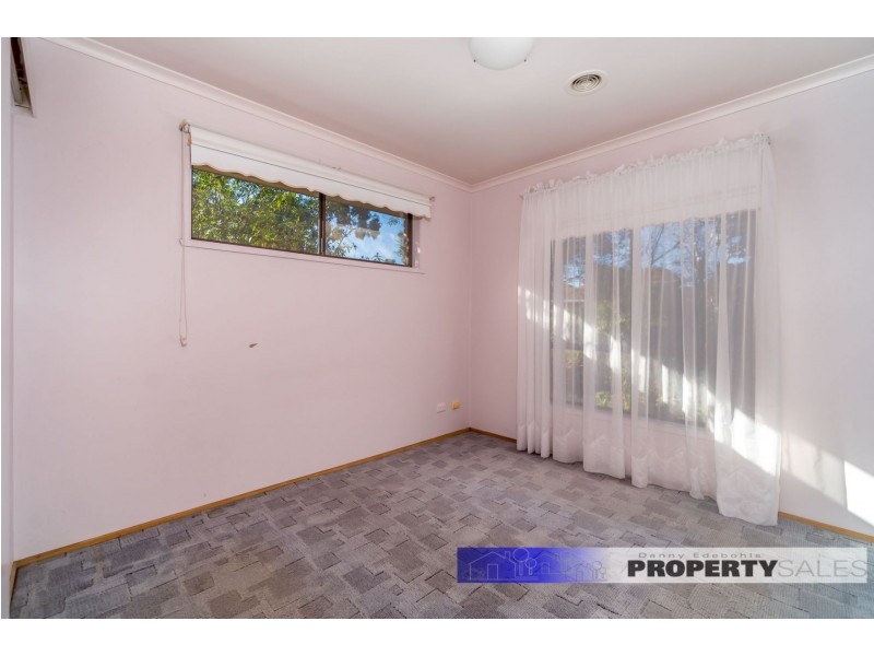 4 Merton Court, Newborough VIC 3825