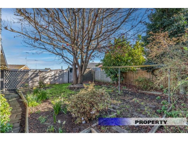 4 Merton Court, Newborough VIC 3825