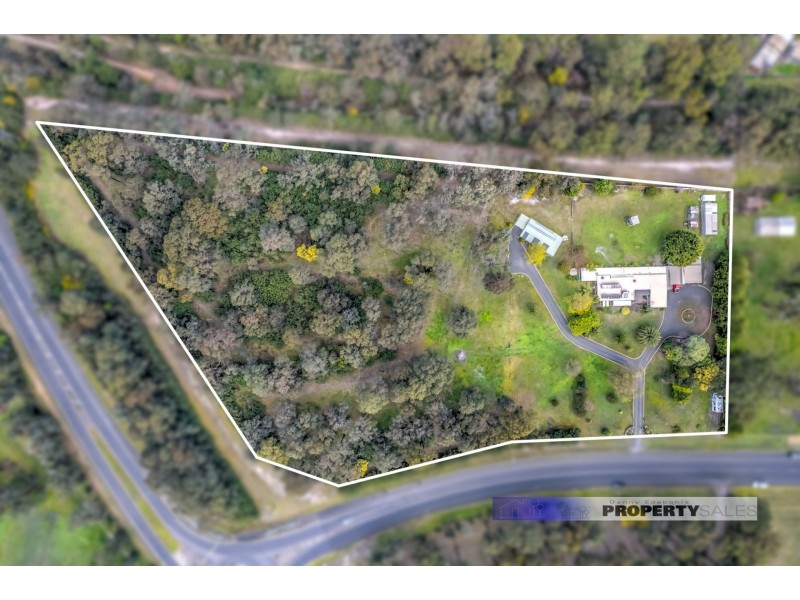 15 Haigh Street, Newborough VIC 3825