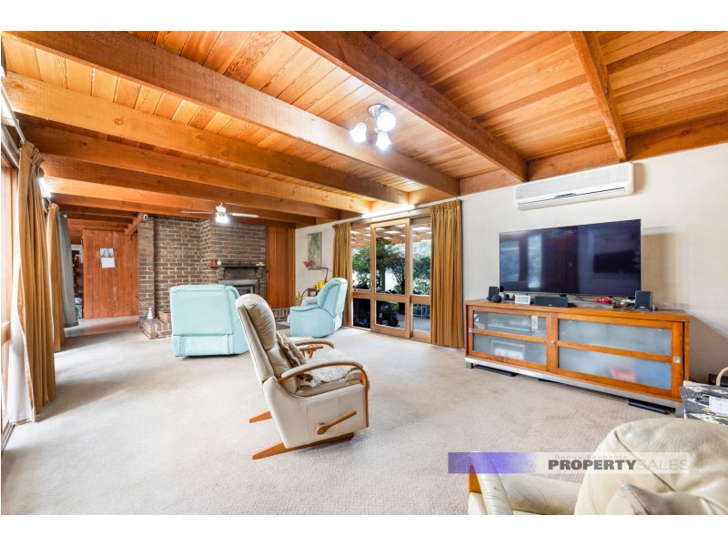 15 Haigh Street, Newborough VIC 3825