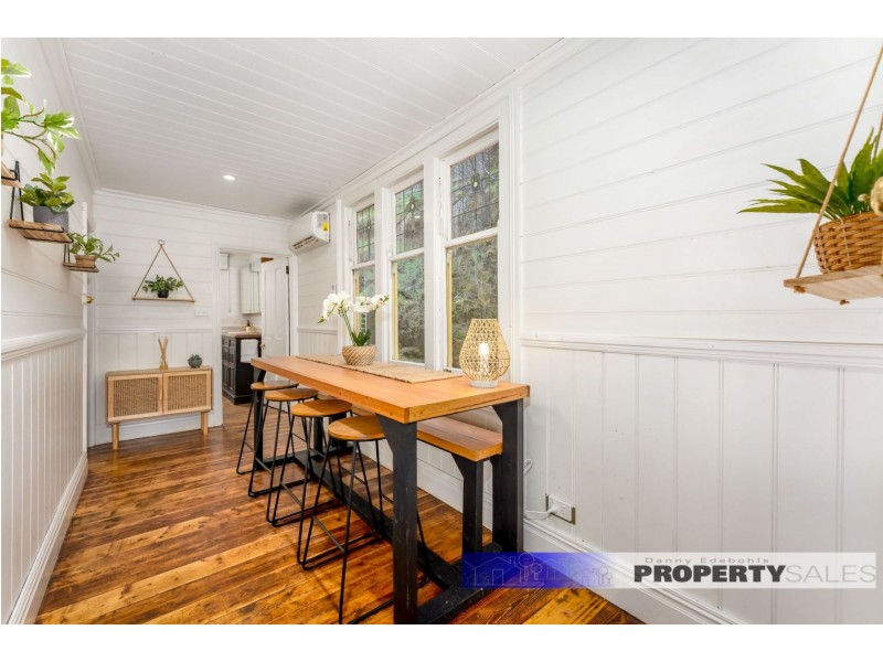 215 Main Road, Walhalla VIC 3825