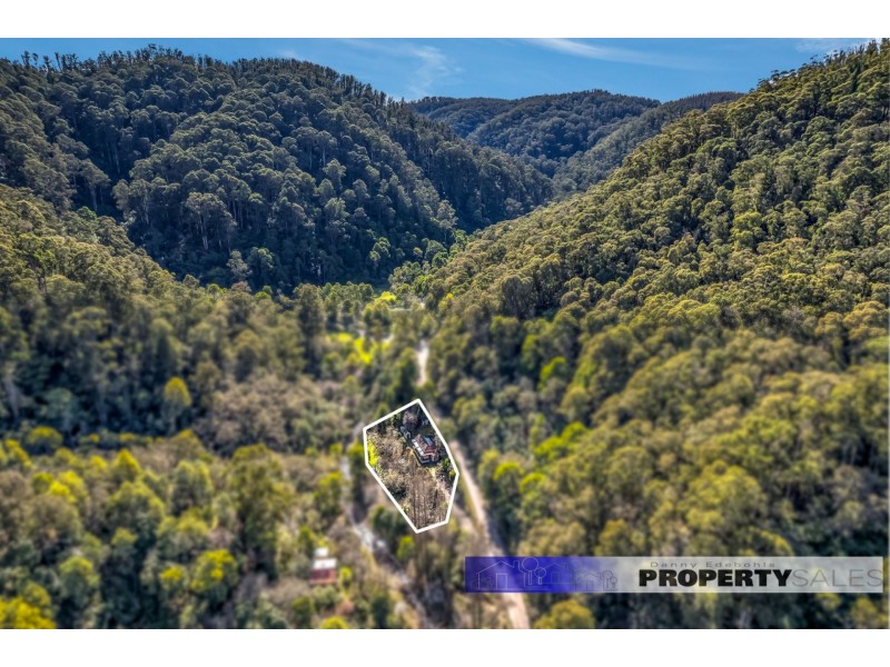 215 Main Road, Walhalla VIC 3825