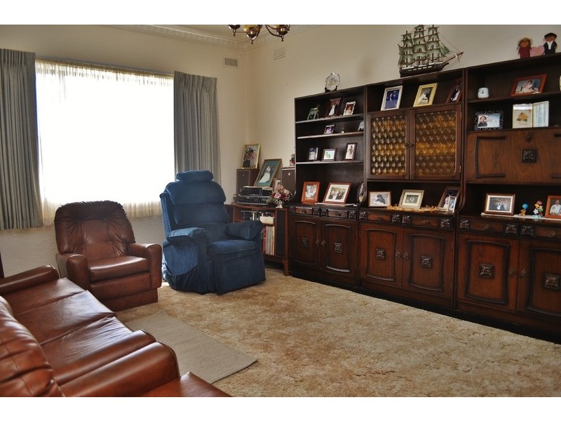 99 Torres Street, Newborough VIC 3825