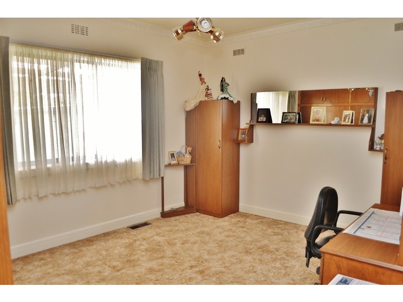 99 Torres Street, Newborough VIC 3825