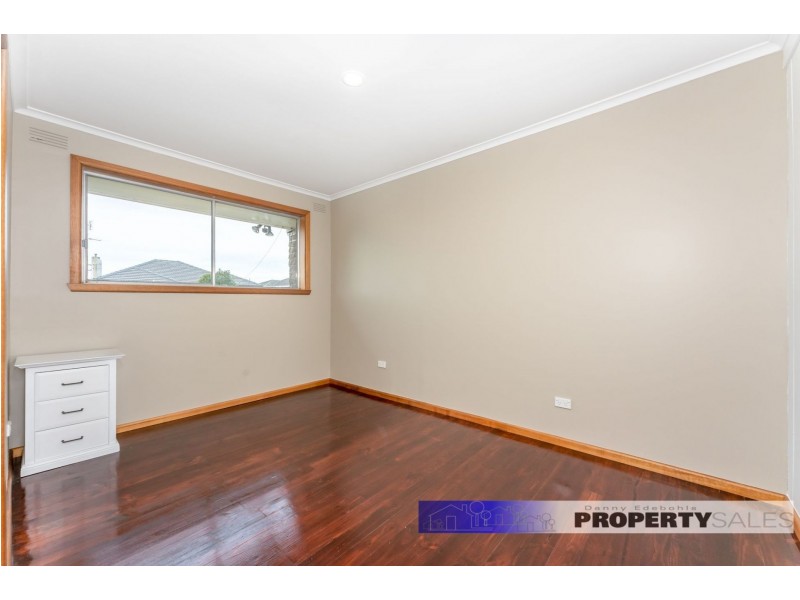 1 Desmond Street, Moe VIC 3825