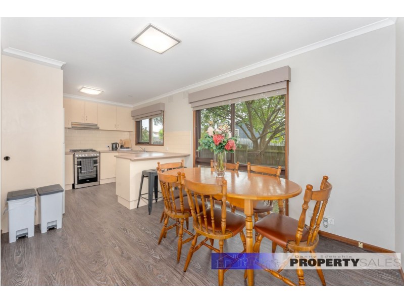 32 Northern Avenue, Newborough VIC 3825