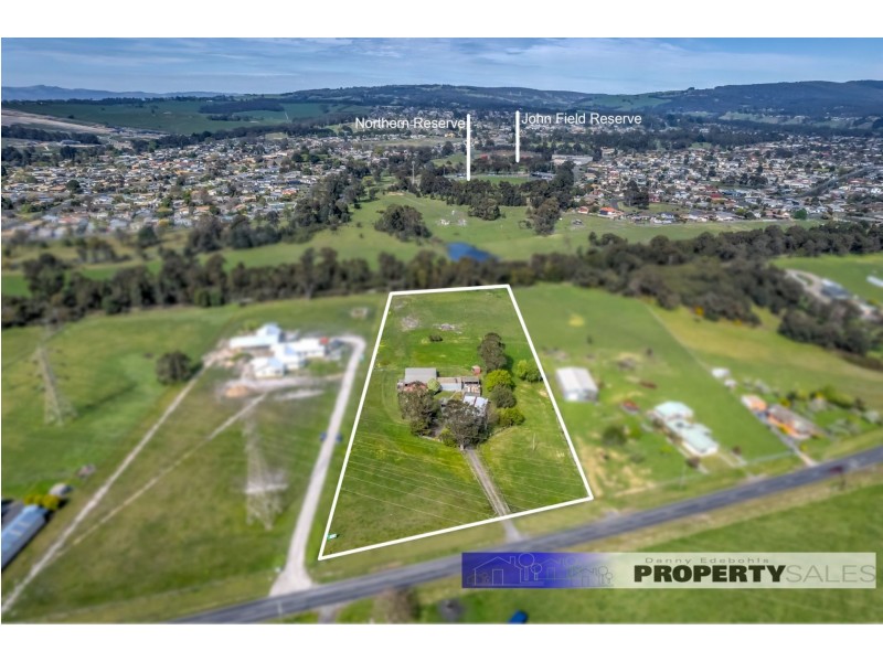 25 Thompsons Road, Newborough VIC 3825