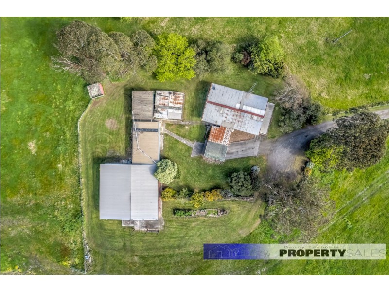 25 Thompsons Road, Newborough VIC 3825