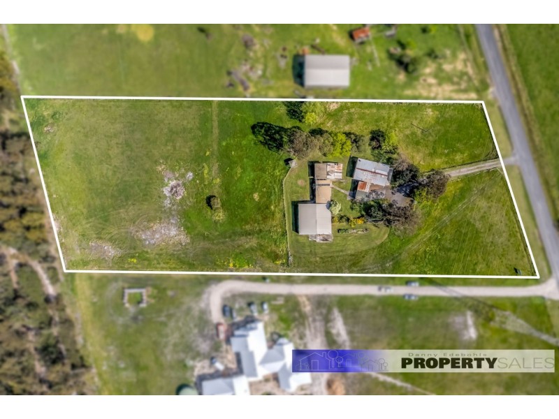 25 Thompsons Road, Newborough VIC 3825