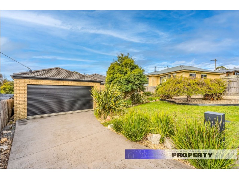 43 Scorpio Drive, Moe VIC 3825