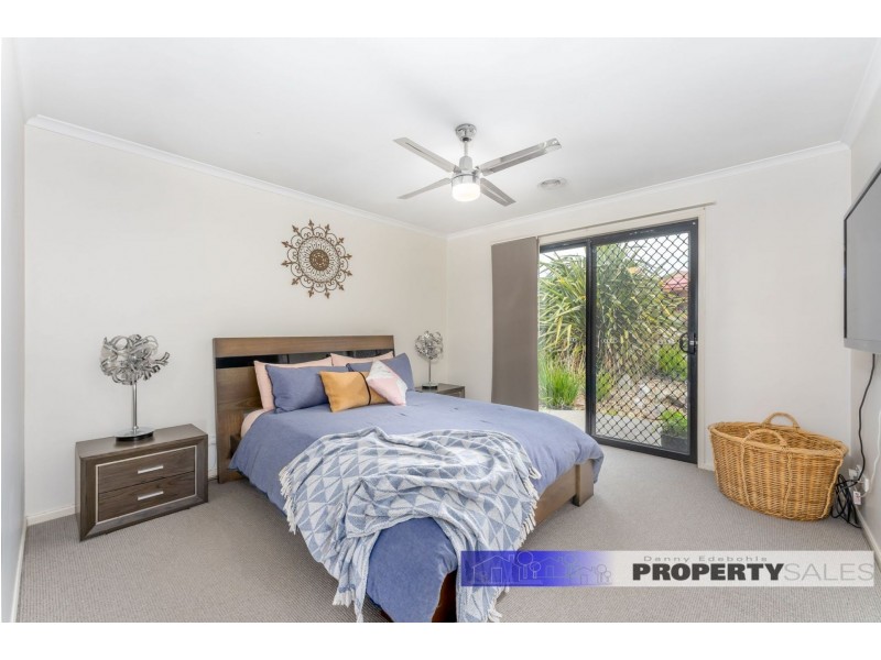 43 Scorpio Drive, Moe VIC 3825