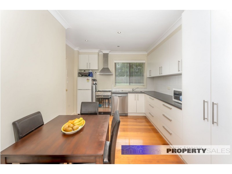 73 Margaret Street, Moe VIC 3825