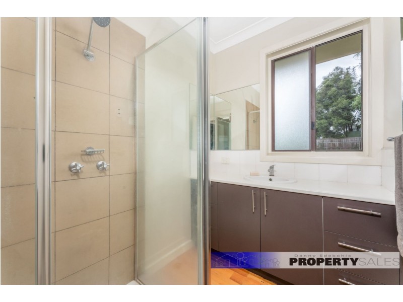 73 Margaret Street, Moe VIC 3825