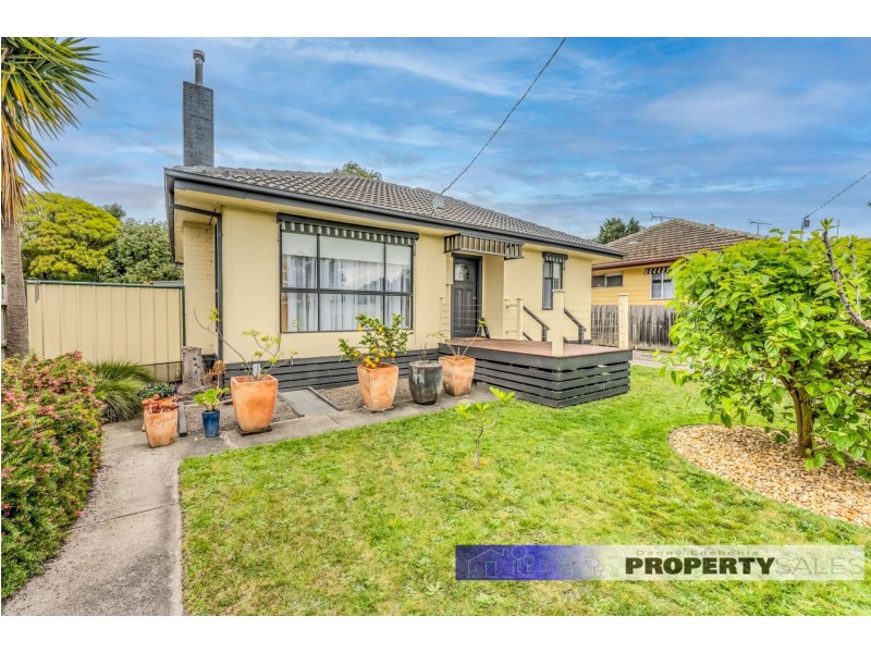 73 Margaret Street, Moe VIC 3825