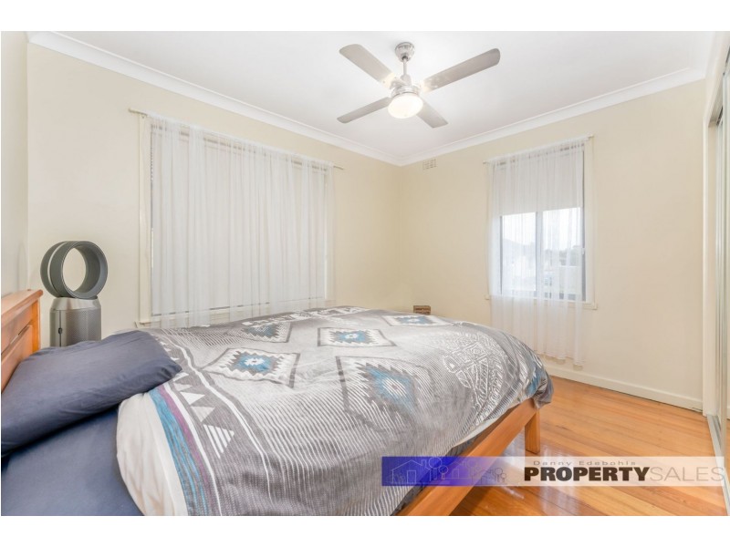 73 Margaret Street, Moe VIC 3825