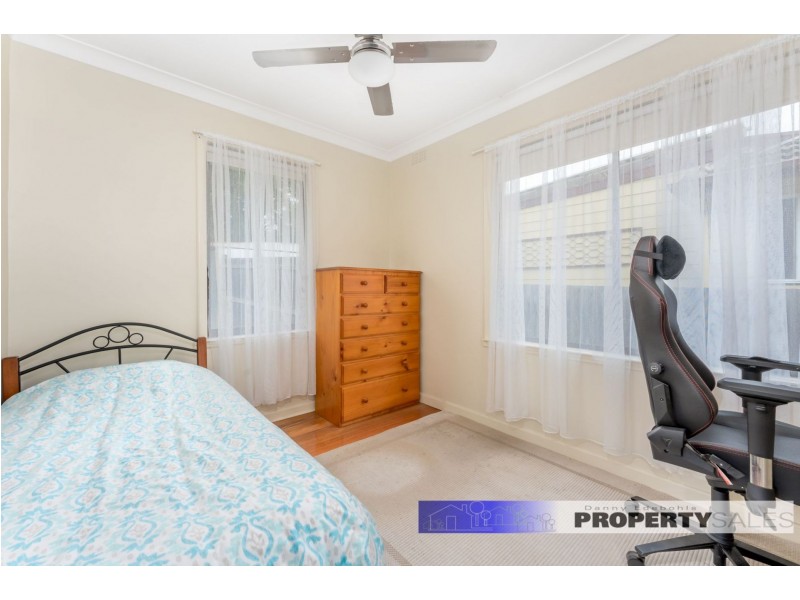 73 Margaret Street, Moe VIC 3825