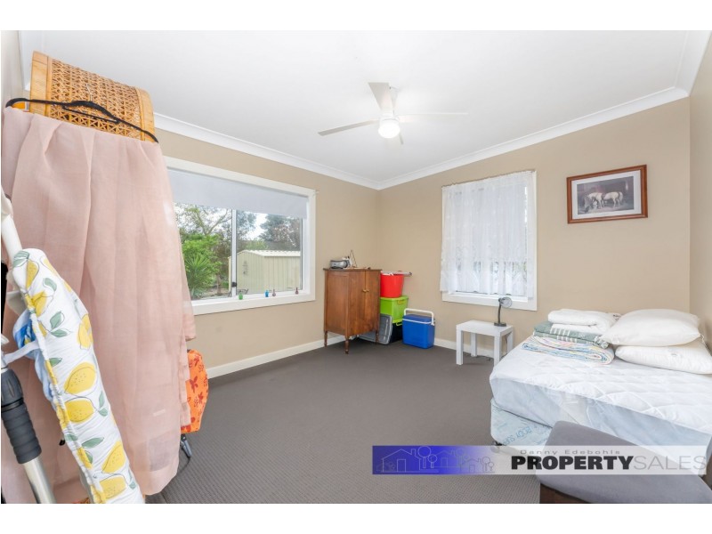 12 Marshall Avenue, Moe VIC 3825