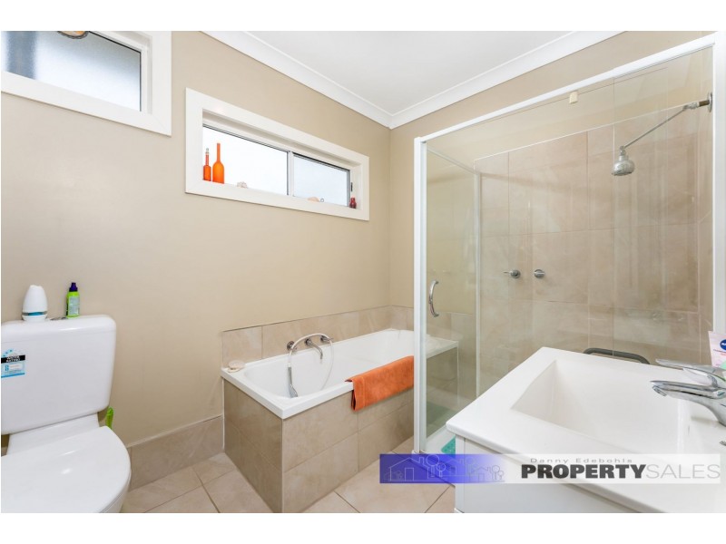 12 Marshall Avenue, Moe VIC 3825