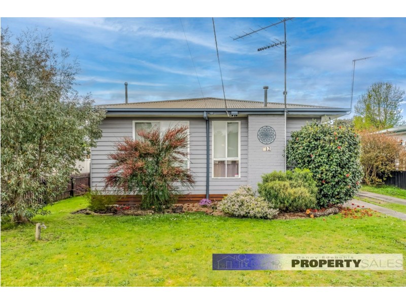 12 Marshall Avenue, Moe VIC 3825