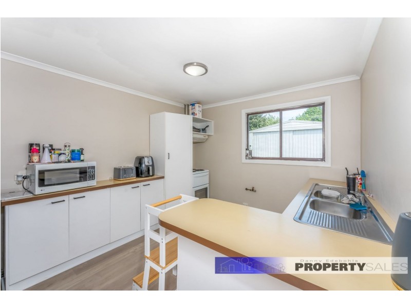 13 Mirboo Street, Newborough VIC 3825