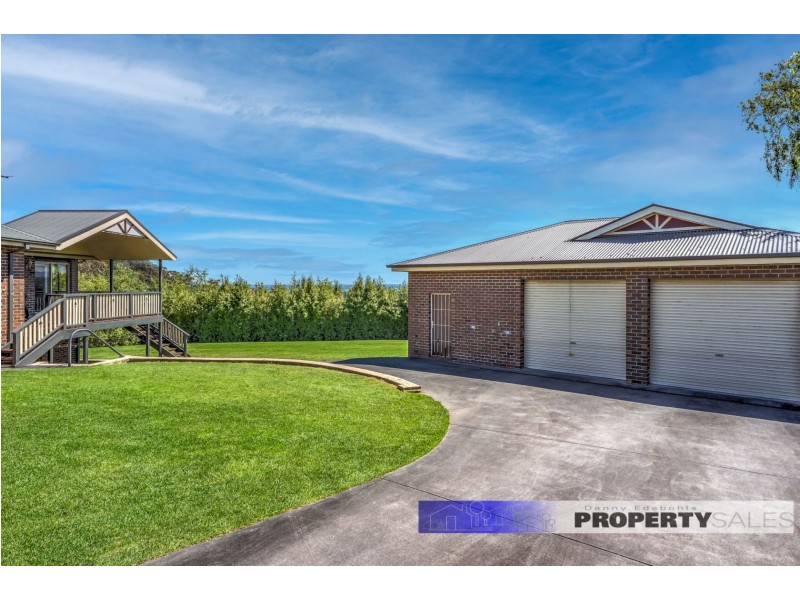 29 Comans Way, Moe VIC 3825