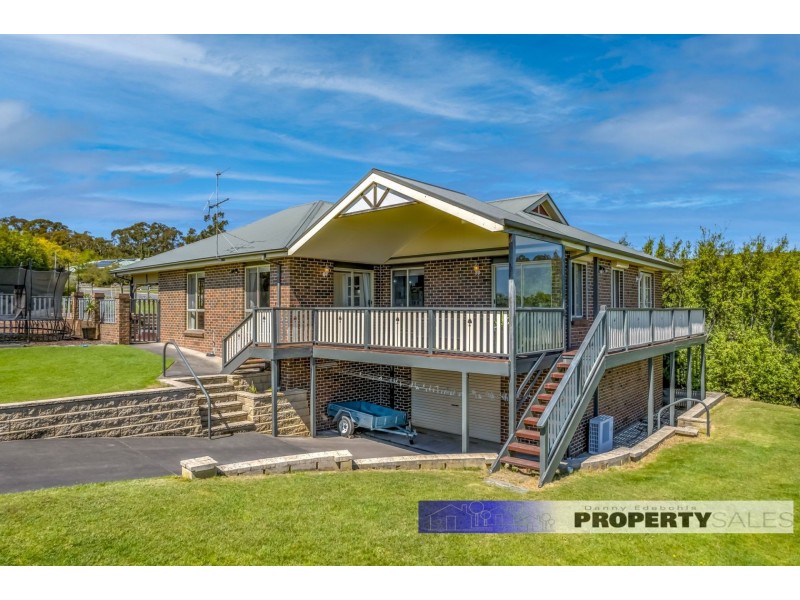 29 Comans Way, Moe VIC 3825